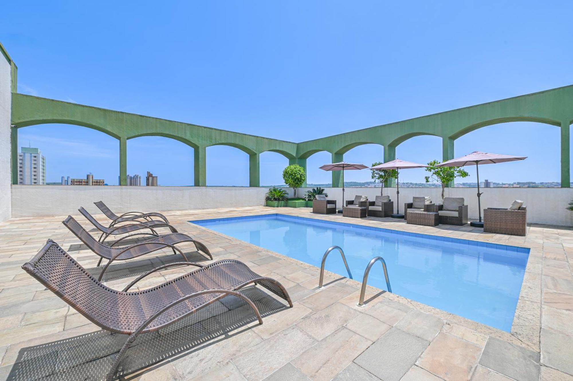 Hotel Nacional Inn Limeira Exteriör bild