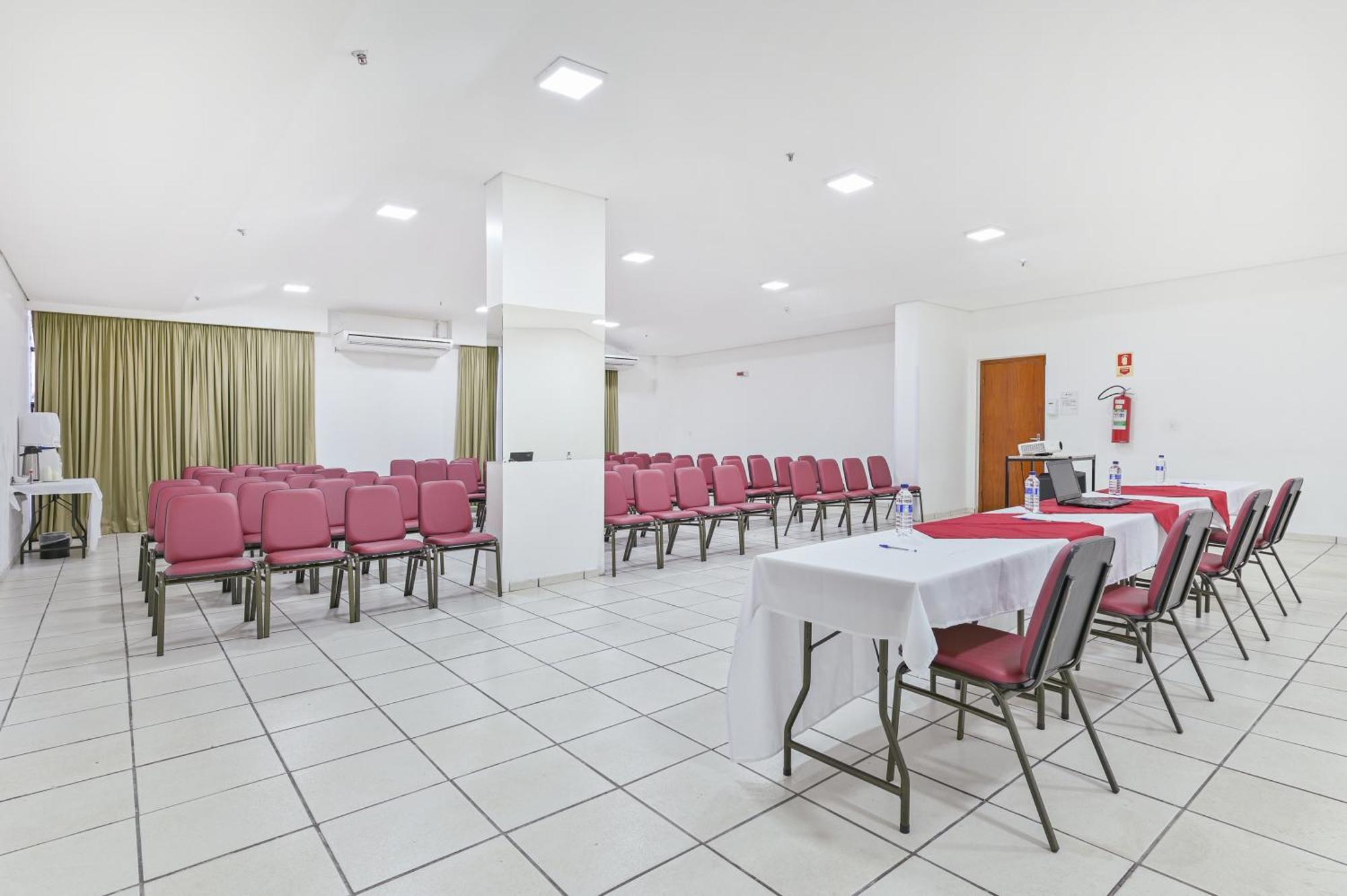 Hotel Nacional Inn Limeira Exteriör bild